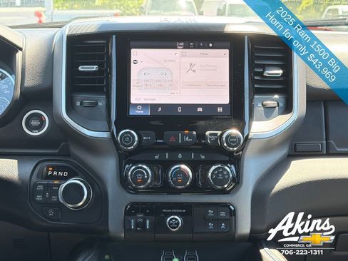 Used 2025 RAM 1500 Big Horn AWD/4WD image 22