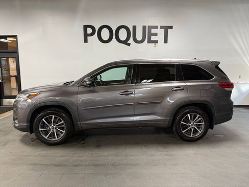 Used 2018 Toyota Highlander XLE w/ Protection Package #3 image 1