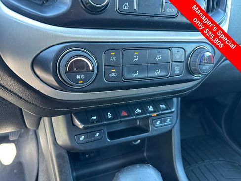 Used 2022 GMC Canyon Elevation w/ Elevation Premium Package AWD/4WD image 22