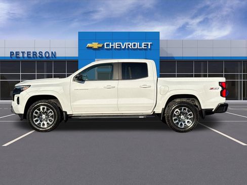 Certified 2023 Chevrolet Colorado Z71 w/ Z71 Convenience Package 2 AWD/4WD image 7