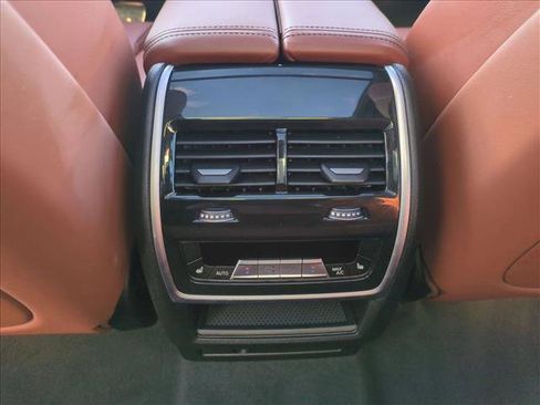 Certified 2025 BMW X7 M60i w/ Climate Comfort Package image 18