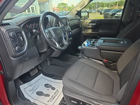 Used 2022 Chevrolet Silverado 1500 RST AWD/4WD image 8