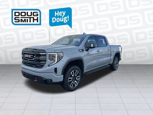 Used 2025 GMC Sierra 1500 AT4 AWD/4WD image 1
