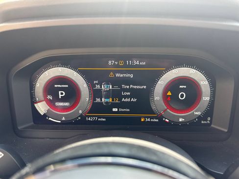 Used 2024 Nissan Rogue SL w/ SL Premium Package FWD image 28