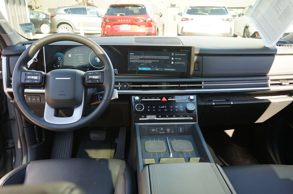 Certified 2024 Hyundai Santa Fe Limited AWD/4WD image 22
