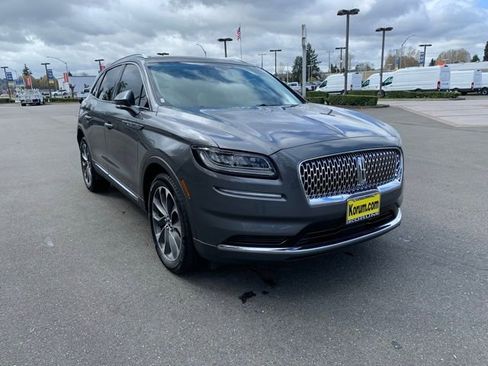 Certified 2022 Lincoln Nautilus Reserve AWD/4WD image 10