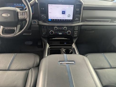 Used 2025 Ford F250 Platinum AWD/4WD image 29