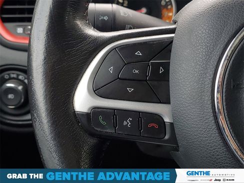 Used 2015 Jeep Renegade Trailhawk w/ Popular Equipment Group image 15