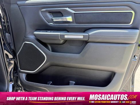 Used 2025 RAM 1500 Laramie AWD/4WD image 9