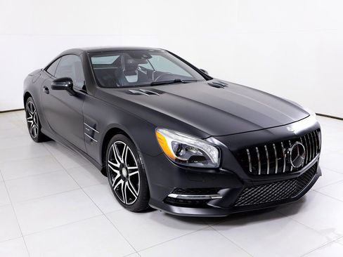 Used 2015 Mercedes-Benz SL 550 image 12