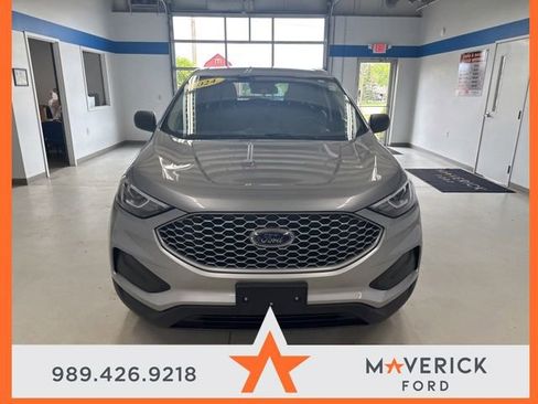 Used 2024 Ford Edge SE AWD/4WD image 2
