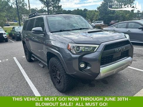 Used 2022 Toyota 4Runner TRD Off-Road Premium w/ Moonroof Package AWD/4WD image 1