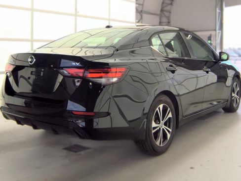 Used 2020 Nissan Sentra SV FWD image 5