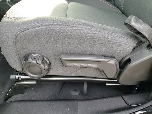 New 2026 Jeep Gladiator Sport image 12