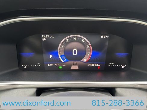 New 2026 Volkswagen Taos SE image 16