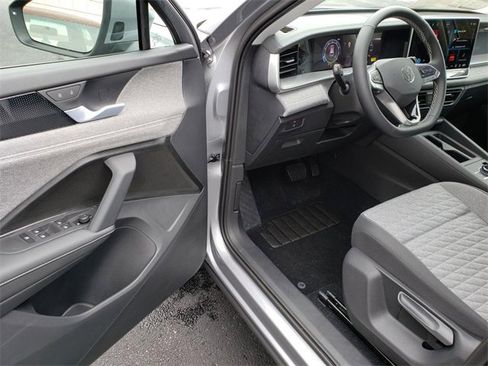 New 2025 Volkswagen Tiguan S image 6