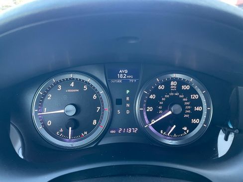 Used 2010 Lexus ES 350 w/ Luxury Package image 3