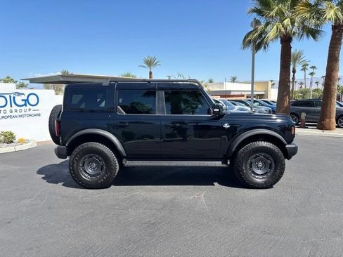 Used 2025 Ford Bronco Outer Banks w/ Sasquatch Package AWD/4WD image 4