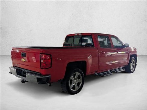 Used 2018 Chevrolet Silverado 1500 LT w/ LT Convenience Package RWD image 5