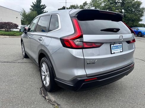 Used 2023 Honda CR-V EX image 3