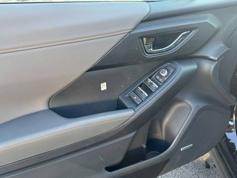 Used 2025 Subaru Crosstrek 2.5i Limited image 21