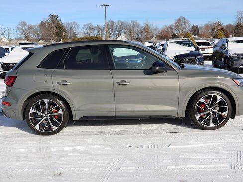 Used 2023 Audi SQ5 Premium Plus w/ Premium Plus Package image 4