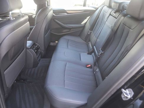 Certified 2023 BMW 530e image 15