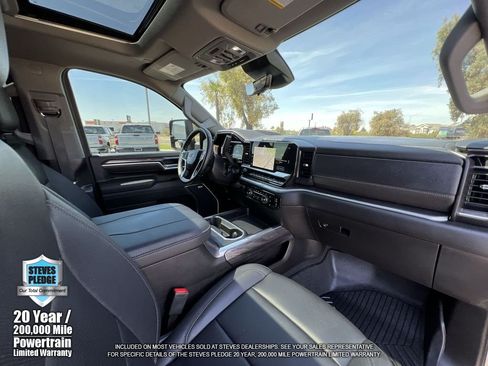Used 2025 Chevrolet Silverado 3500 LTZ w/ LTZ Plus Package AWD/4WD image 34