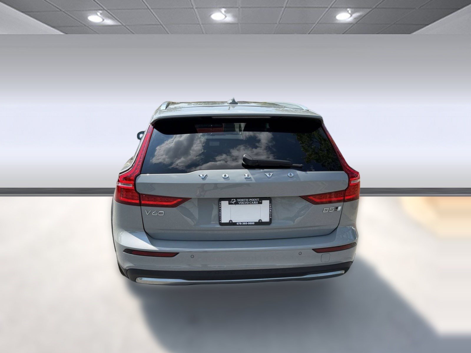Certified 2025 Volvo V60 B5 Cross Country Ultra AWD/4WD image 10