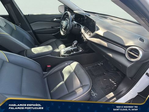 Used 2024 Chevrolet Trax ACTIV w/ Driver Confidence Package FWD image 30