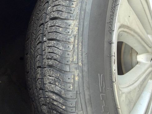 Used 2017 Chevrolet Spark LT image 32