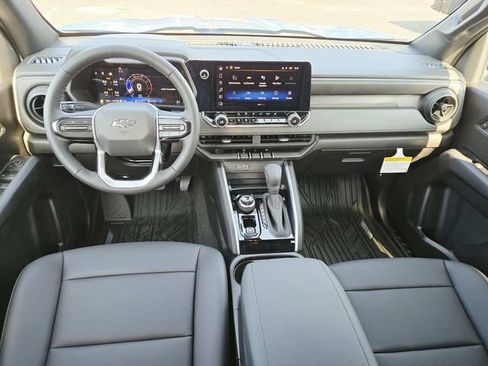 New 2026 Chevrolet Colorado Trail Boss AWD/4WD image 6