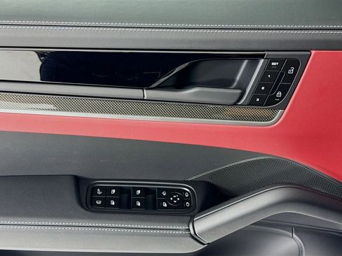 New 2026 Porsche Cayenne Turbo image 11