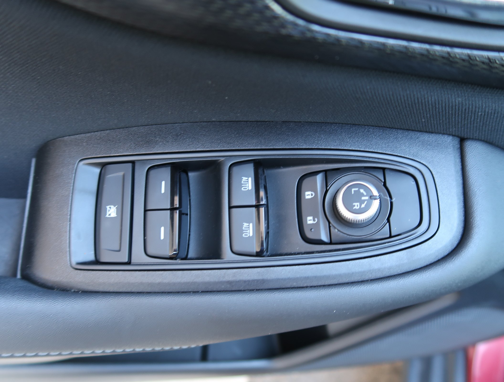 Certified 2025 Subaru Outback Premium AWD/4WD image 15
