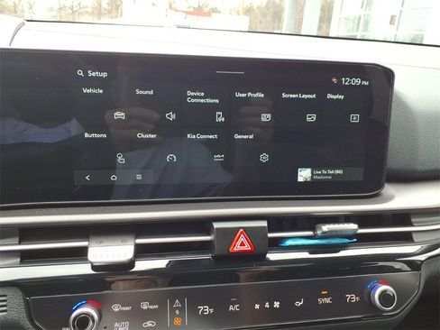 Used 2026 Kia Sportage EX w/ EX Panorama Roof Package image 22