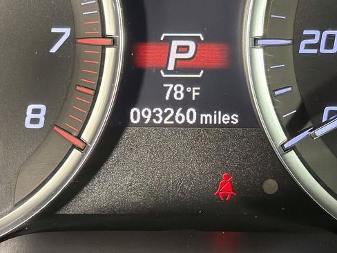 Used 2020 Acura MDX FWD image 29