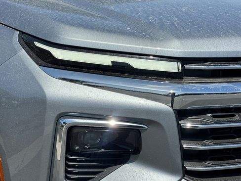 New 2025 Chevrolet Traverse LT w/ Enhanced Driving Package image 32