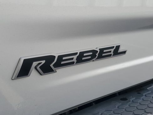 Used 2018 RAM 1500 Rebel w/ Luxury Group image 5