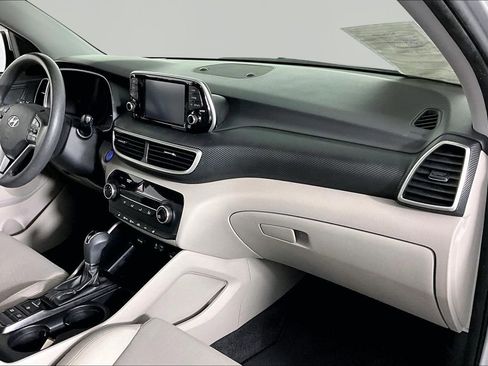 Used 2019 Hyundai Tucson Value FWD image 23