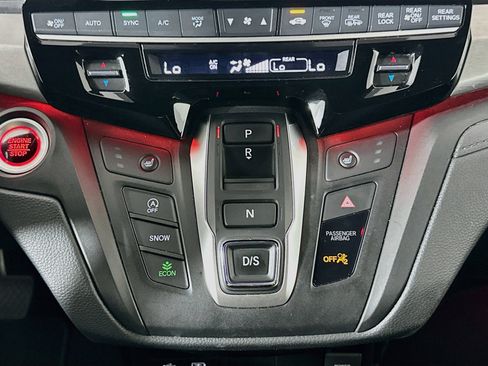 Used 2025 Honda Odyssey Sport-L image 24
