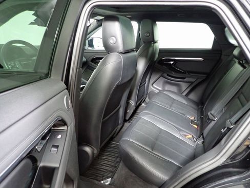 Used 2022 Land Rover Range Rover Evoque SE image 33