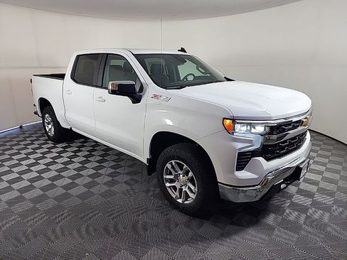 New 2026 Chevrolet Silverado 1500 LT image 1
