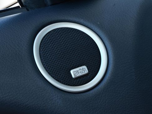 Used 2005 Lexus SC 430 Convertible image 26