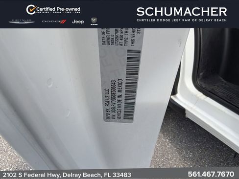 Used 2025 RAM ProMaster 2500 w/ Convenience Group FWD image 18