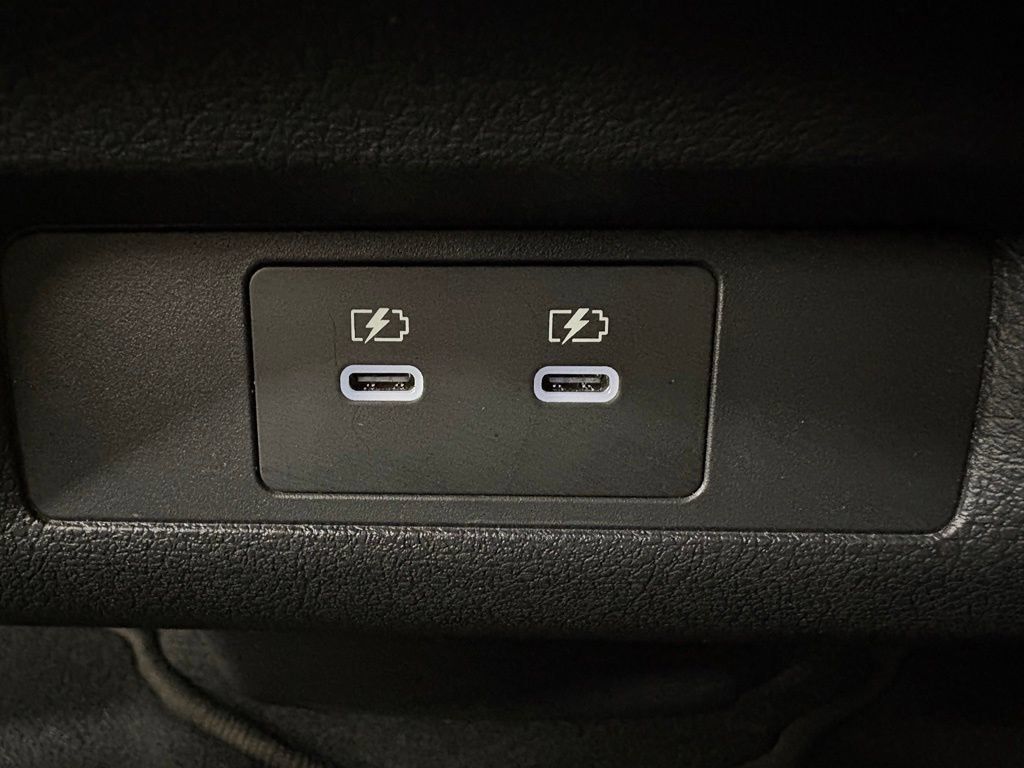 Certified 2025 Nissan Murano SV AWD/4WD image 36