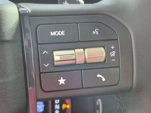 Used 2027 Kia Telluride S w/ Towing Package AWD/4WD image 18