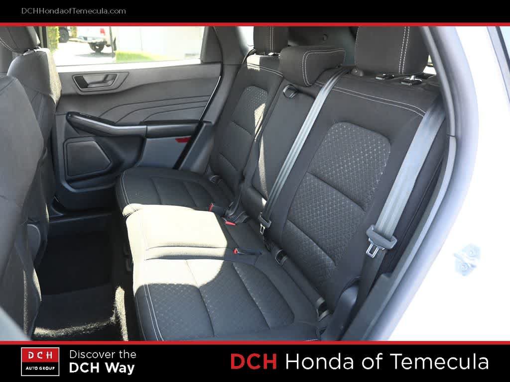Used 2025 Ford Escape Active AWD/4WD image 28
