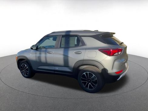 Used 2025 Chevrolet TrailBlazer LT image 10