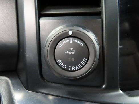 Used 2025 Ford F250 Platinum image 52