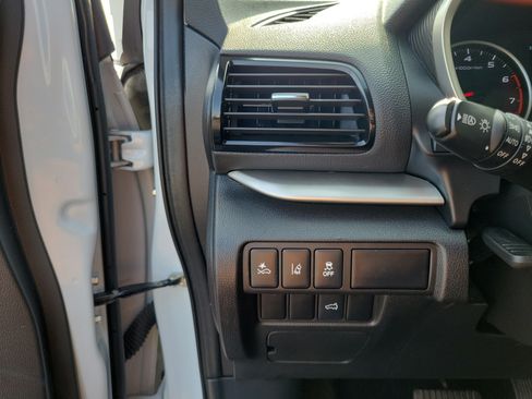 Used 2024 Mitsubishi Eclipse Cross SE AWD/4WD image 19